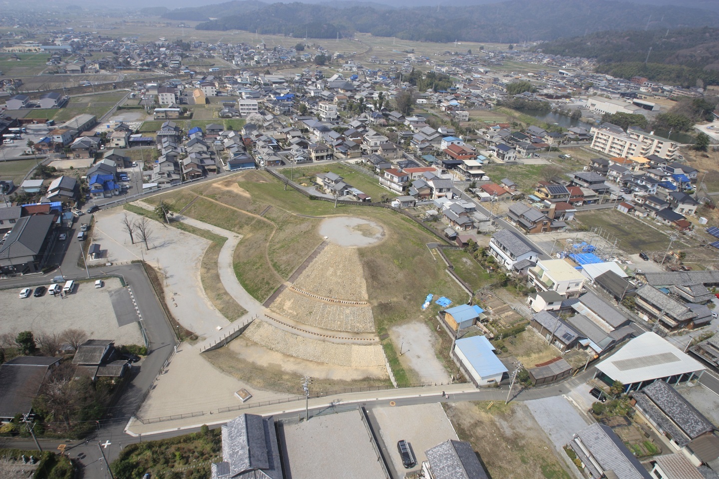 国指定史跡昼飯大塚古墳の写真