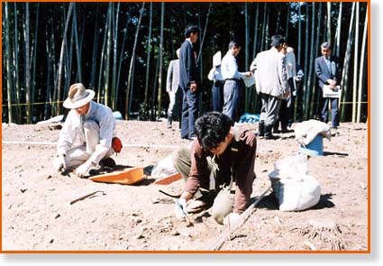 墳頂部の調査の写真