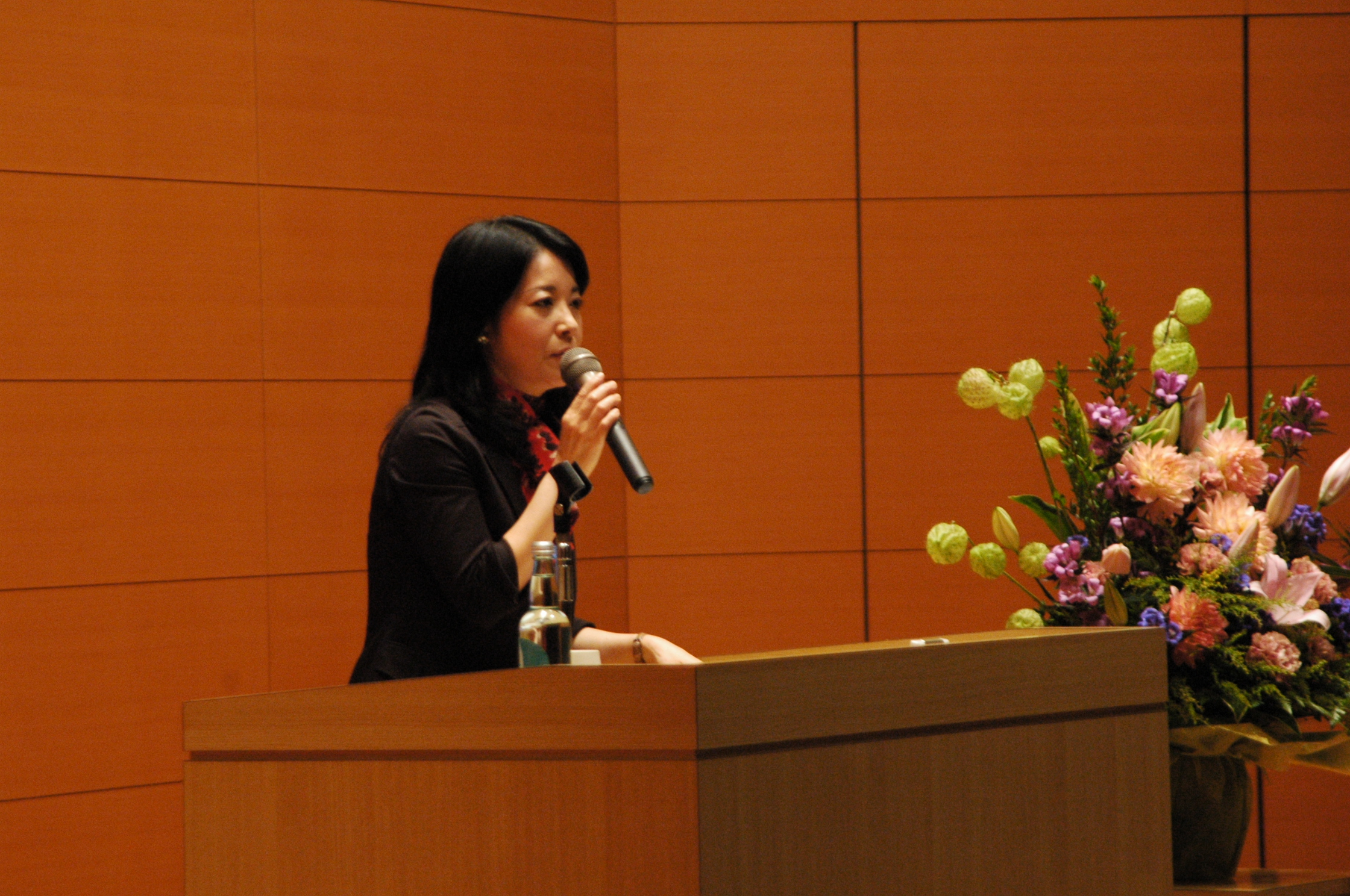 特別講演