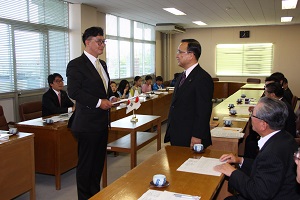 昌原JCキムドイル会長と小川市長