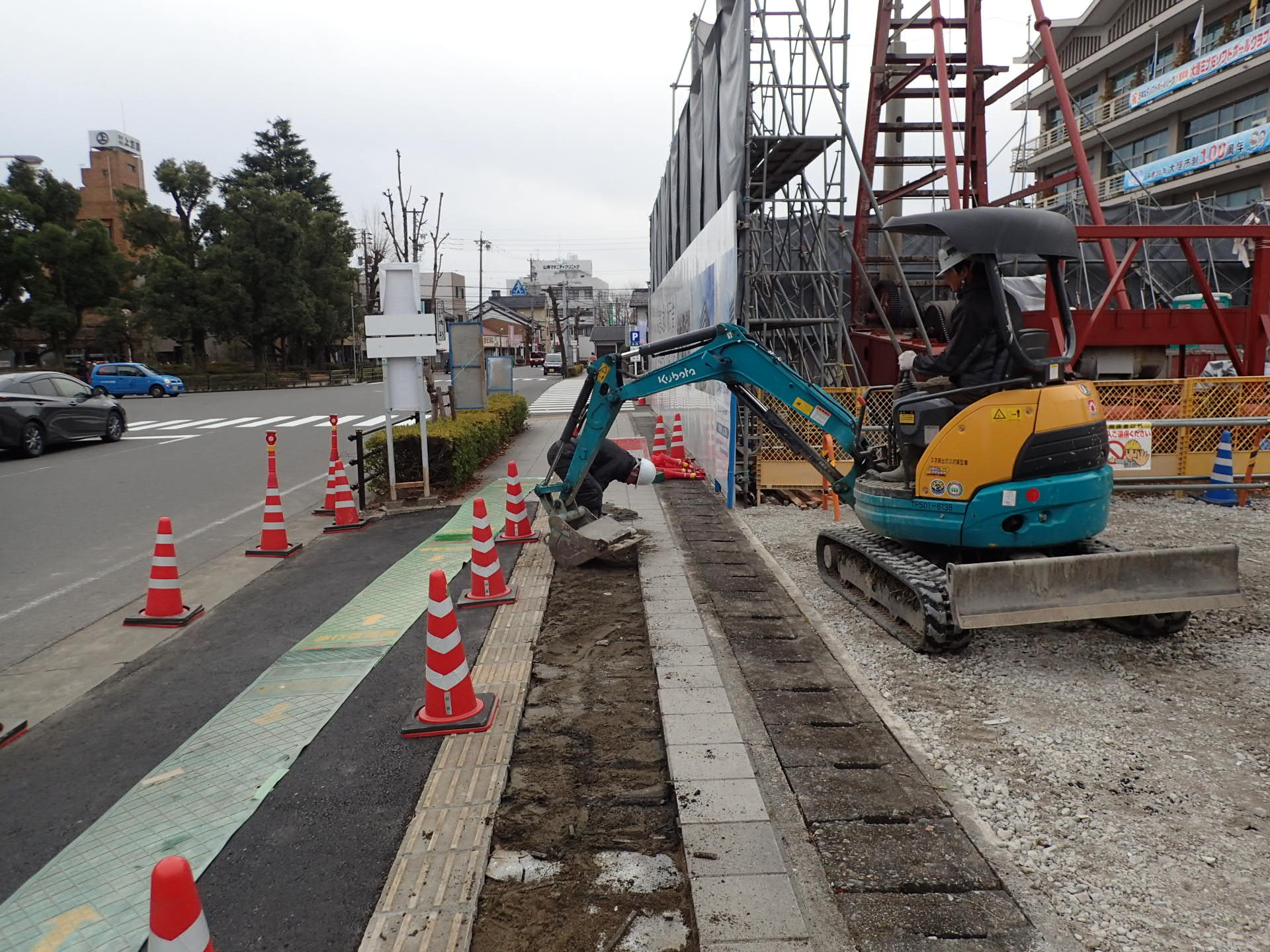 工事車両出入口整備（東側）