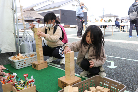 枡積みゲーム写真