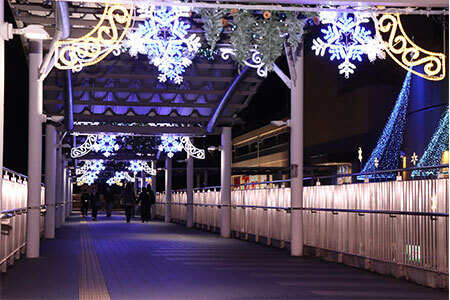 イルミネーション（駅アクアブリッジ）