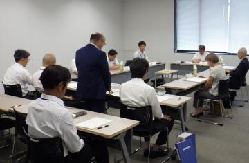 懇話会の様子