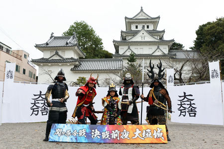 威勢のよい常葉神社のみこし