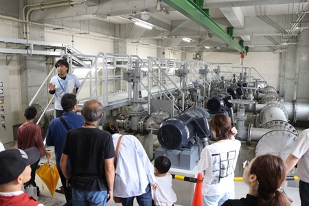 施設見学ツアー「ポンプ棟」