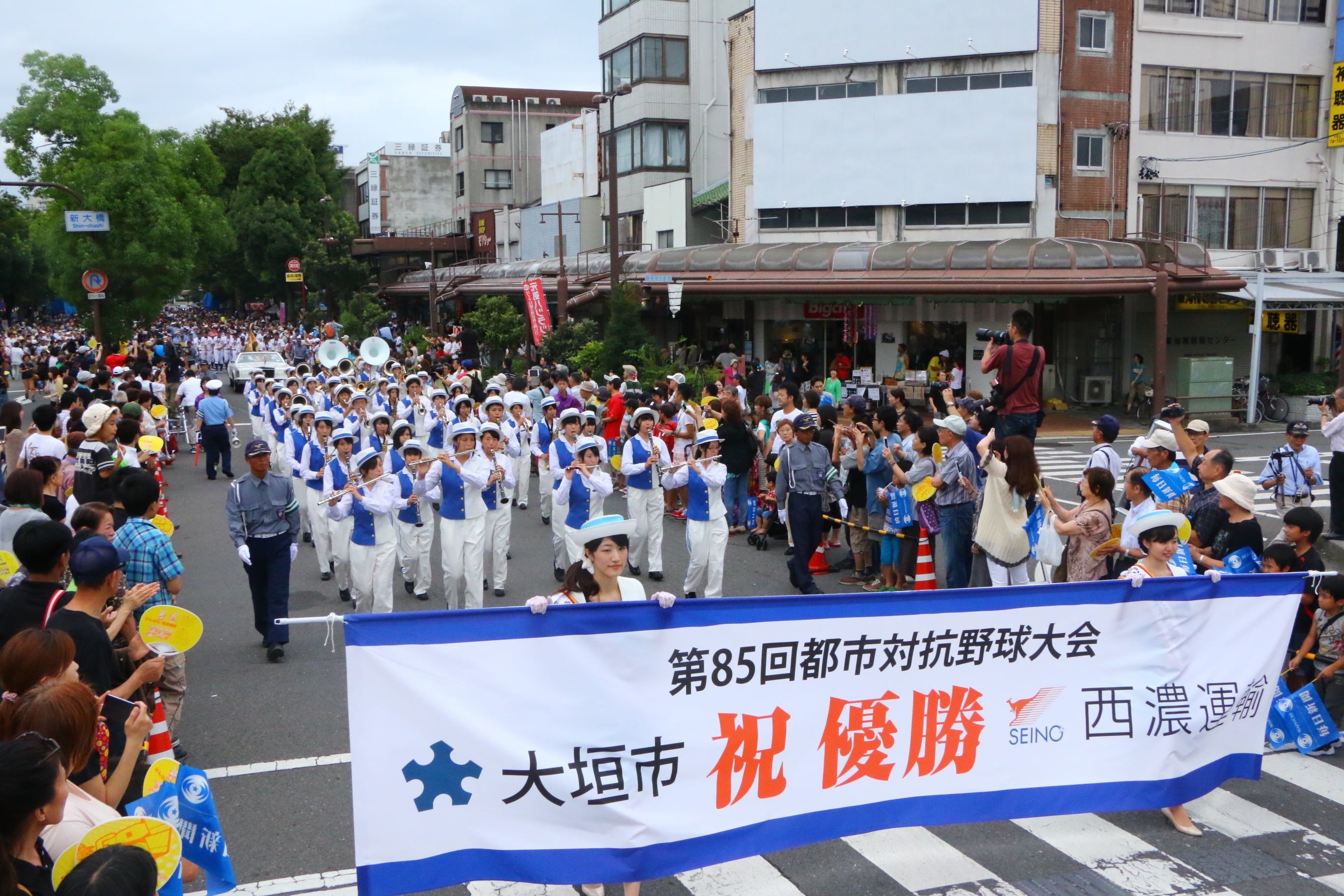 平成26年優勝祝賀パレード2