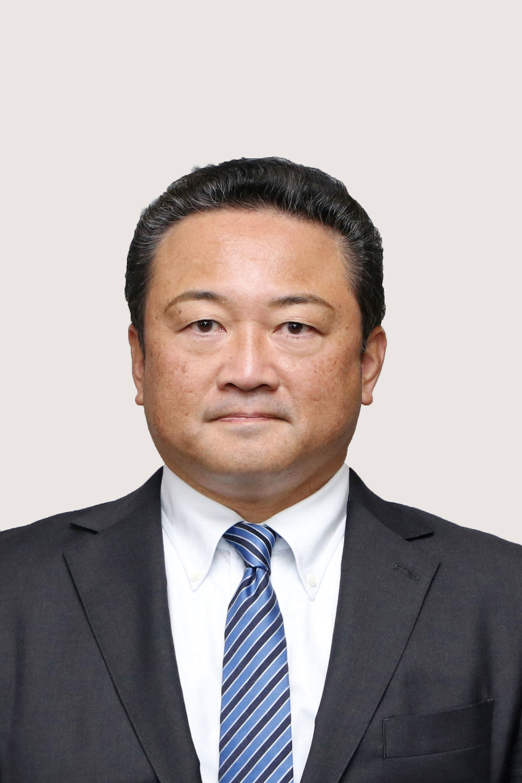 種田 昌克